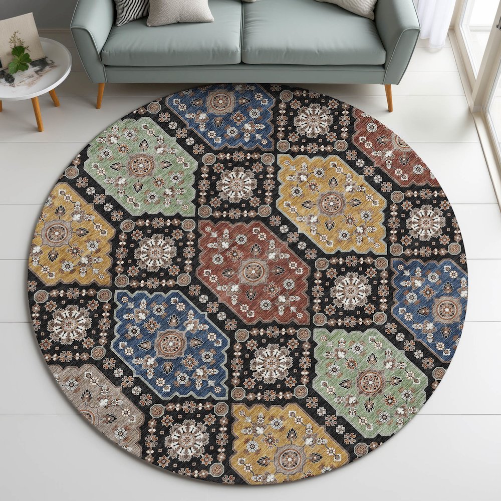 Indoor/Outdoor Silk Road Black 8' x 8' Round Rug. Picture 5