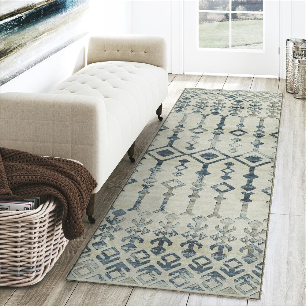 Brisbane BR8 Linen 2'3" x 7'6" Runner Rug. Picture 2