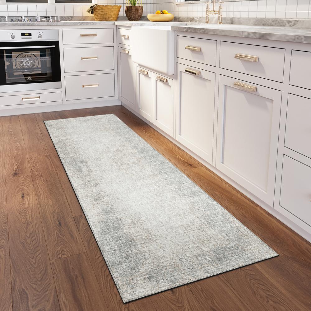 Rylee Gray Transitional Abstract 2'3" x 7'6" Runner Rug Gray ARY31. Picture 1