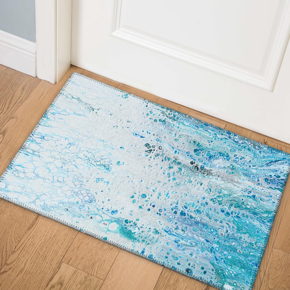 Karina Shoreline Modern Abstract 1'8" x 2'6" Accent Rug Shoreline AKC48. Picture 1