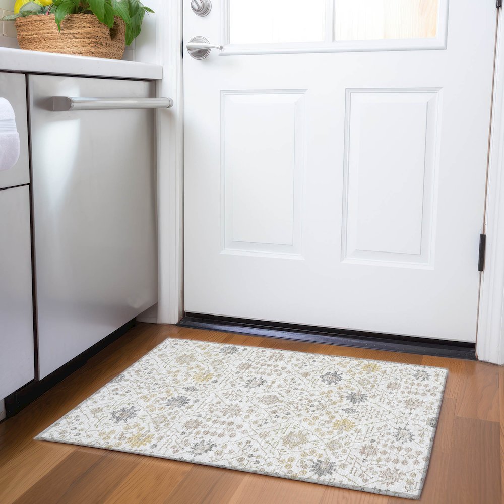 Luxury Washable Indoor/Outdoor Tabrook Ivory 1'8" x 2'6" Rug. Picture 5