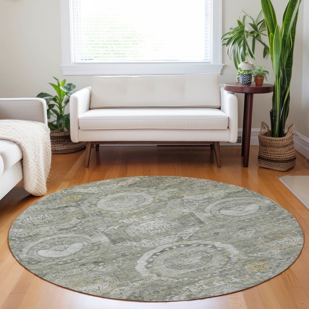 Luxury Washable Indoor/Outdoor Tabrook Pewter 8' x 8' Round Rug. Picture 5