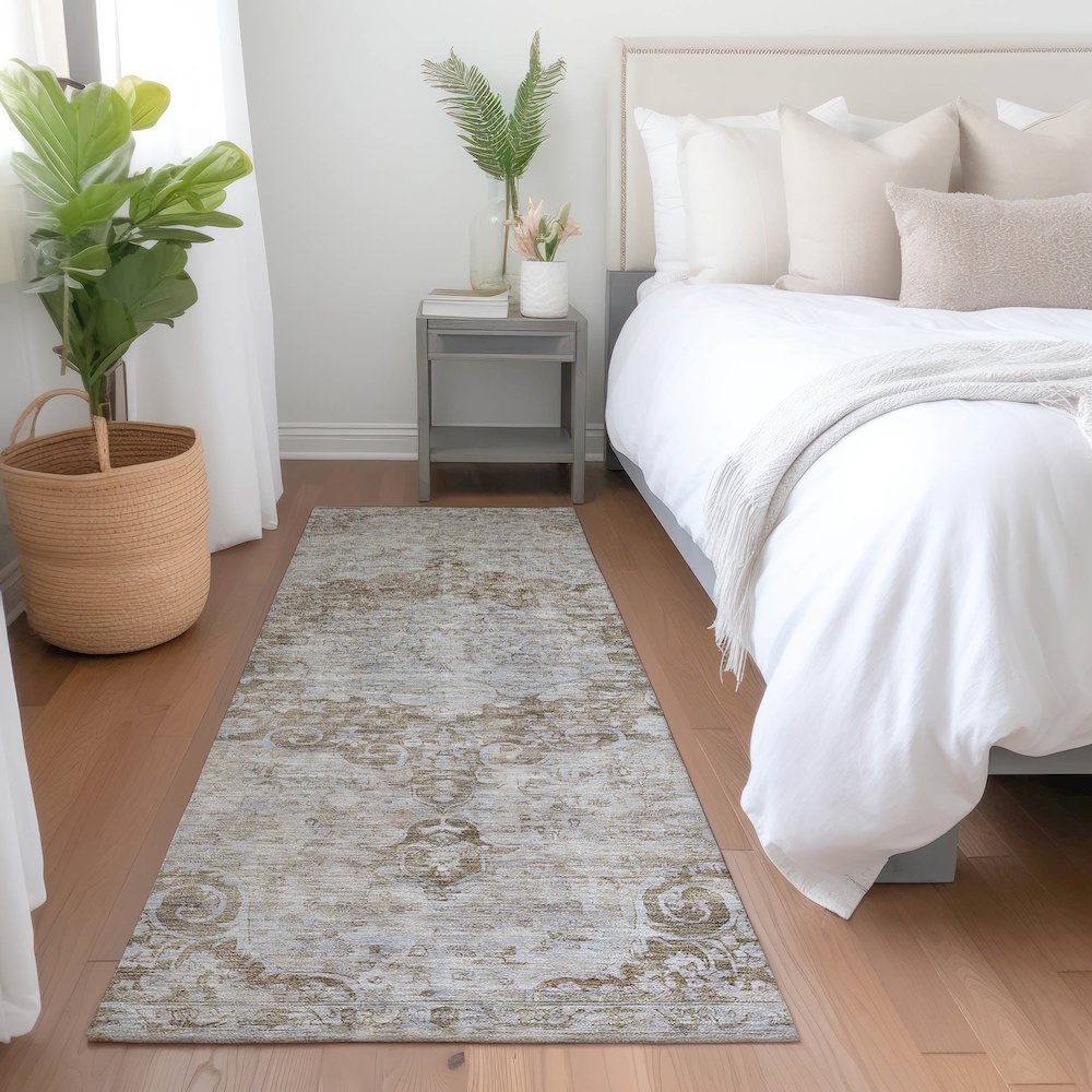 Luxury Washable Indoor/Outdoor Tabrook Chocolate 2'3" x 7'6" Runner Rug. Picture 5