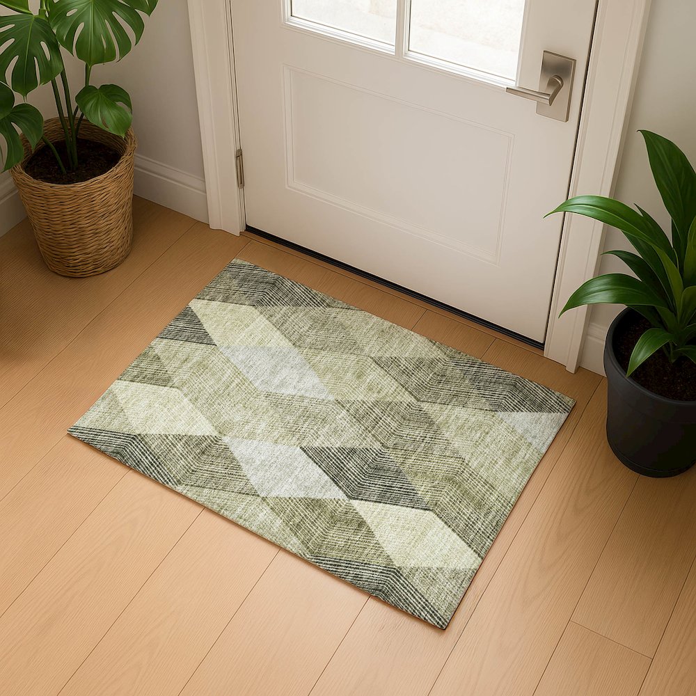 Luxury Washable Indoor/Outdoor The Reserve Fern 1'8" x 2'6" Rug. Picture 5
