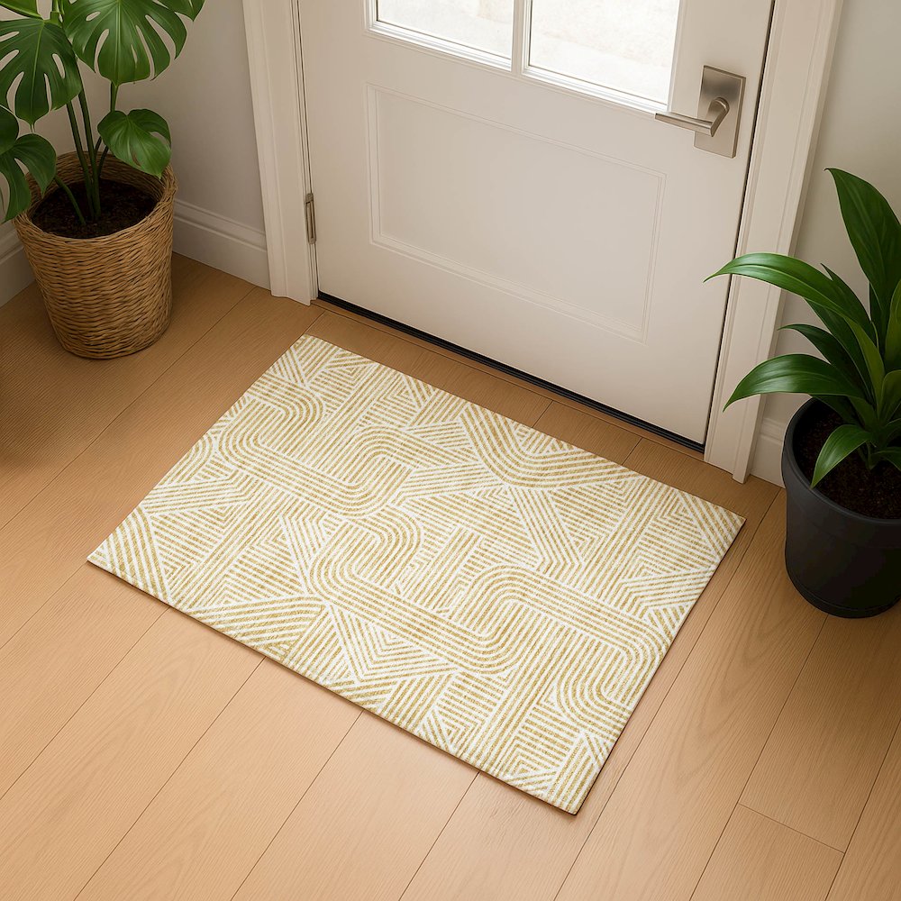 Luxury Washable Indoor/Outdoor The Reserve Gold 1'8" x 2'6" Rug. Picture 5