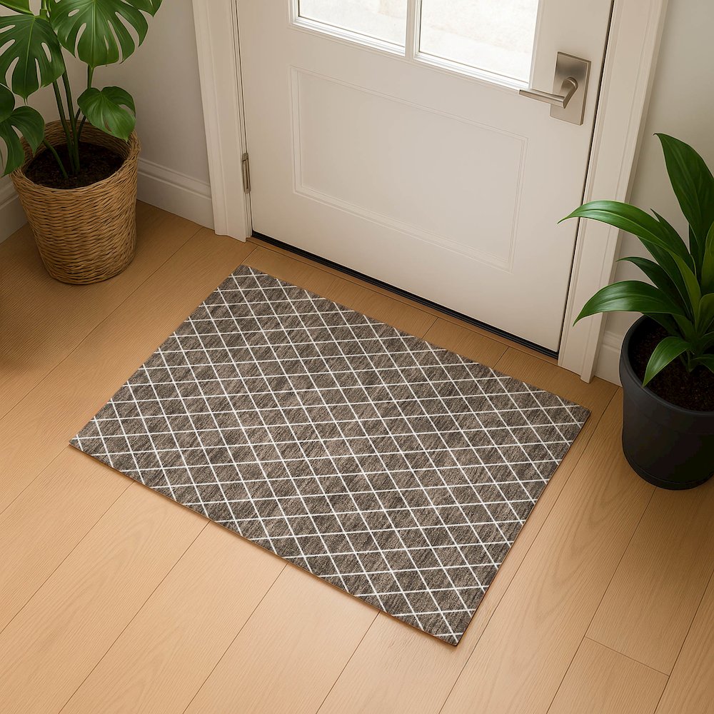 Luxury Washable Indoor/Outdoor The Reserve Brown 1'8" x 2'6" Rug. Picture 5