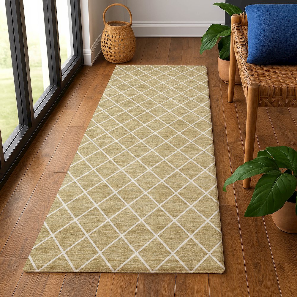 Luxury Washable Indoor/Outdoor The Reserve Walnut 2'3" x 7'6" Runner Rug. Picture 5