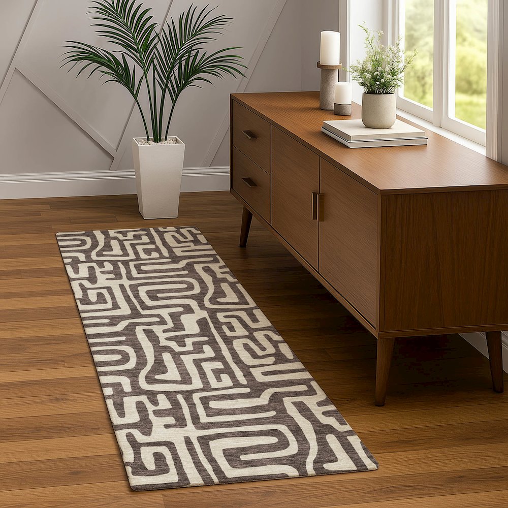 Luxury Washable Indoor/Outdoor The Reserve Chocolate 2'3" x 7'6" Runner Rug. Picture 5