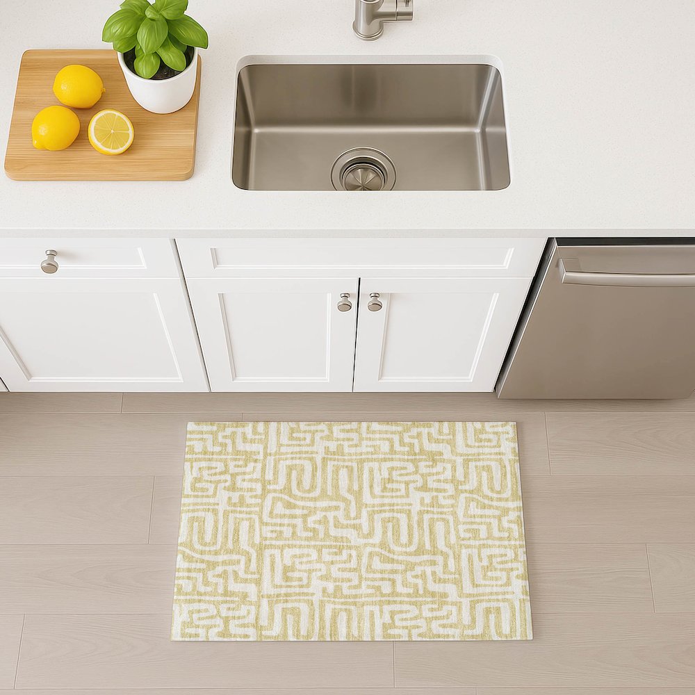Luxury Washable Indoor/Outdoor The Reserve Wheat 1'8" x 2'6" Rug. Picture 5