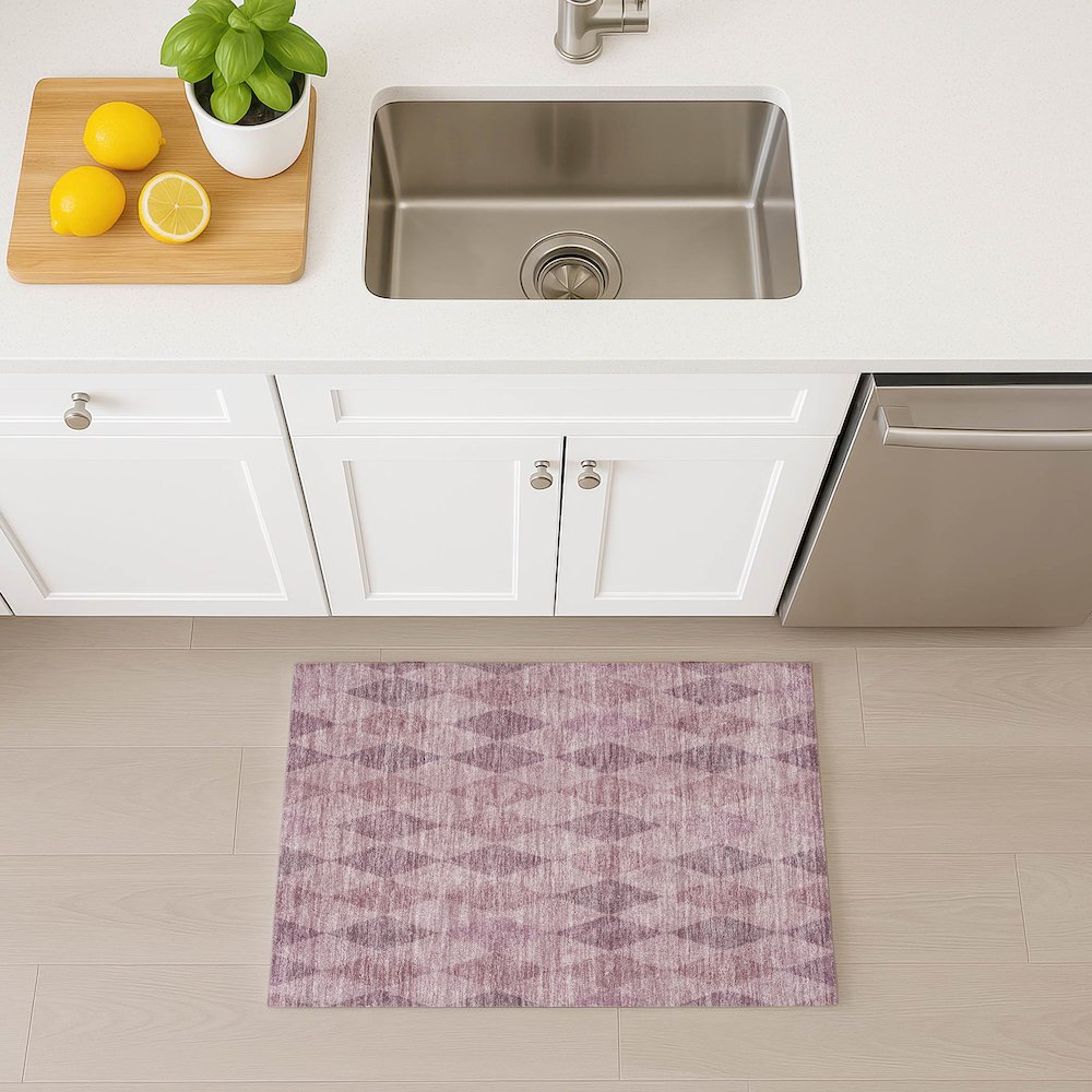Luxury Washable Indoor/Outdoor The Reserve Blush 1'8" x 2'6" Rug. Picture 5