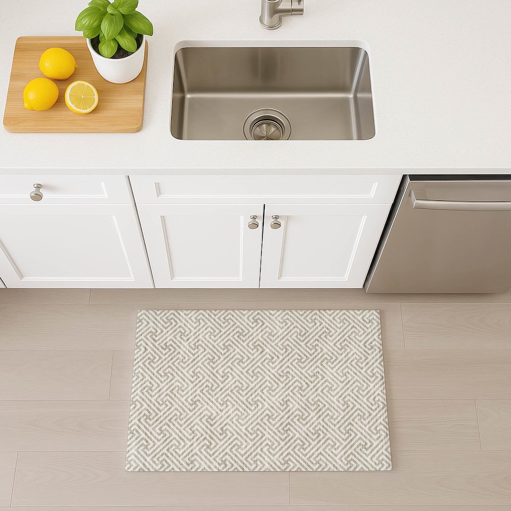 Luxury Washable Indoor/Outdoor The Reserve Flax 1'8" x 2'6" Rug. Picture 5