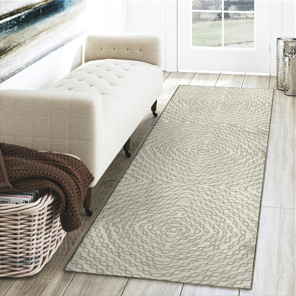 Brisbane BR3 Ivory 2'3" x 7'6" Runner Rug. Picture 2