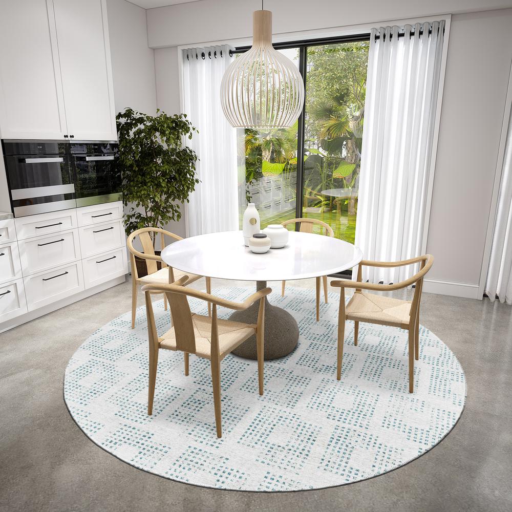Eleanor Silver Contemporary Geometric 8' x 8' Round Rug Silver AER31. Picture 1