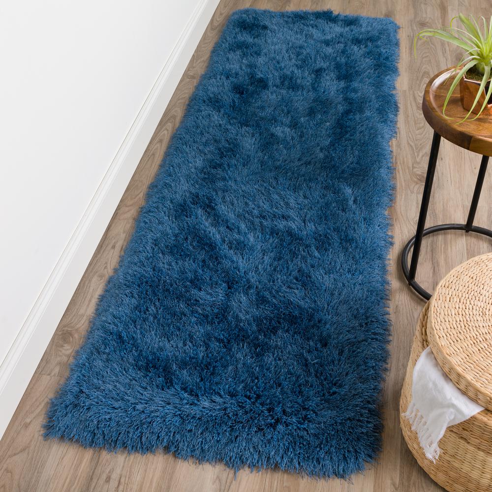 Impact IA100 Navy 2'3" x 7'6" Runner Rug. Picture 2