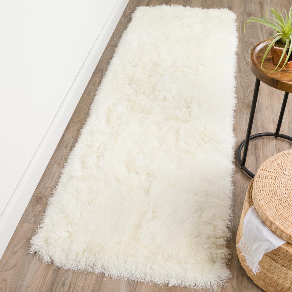 Impact IA100 Ivory 2'3" x 7'6" Runner Rug. Picture 2