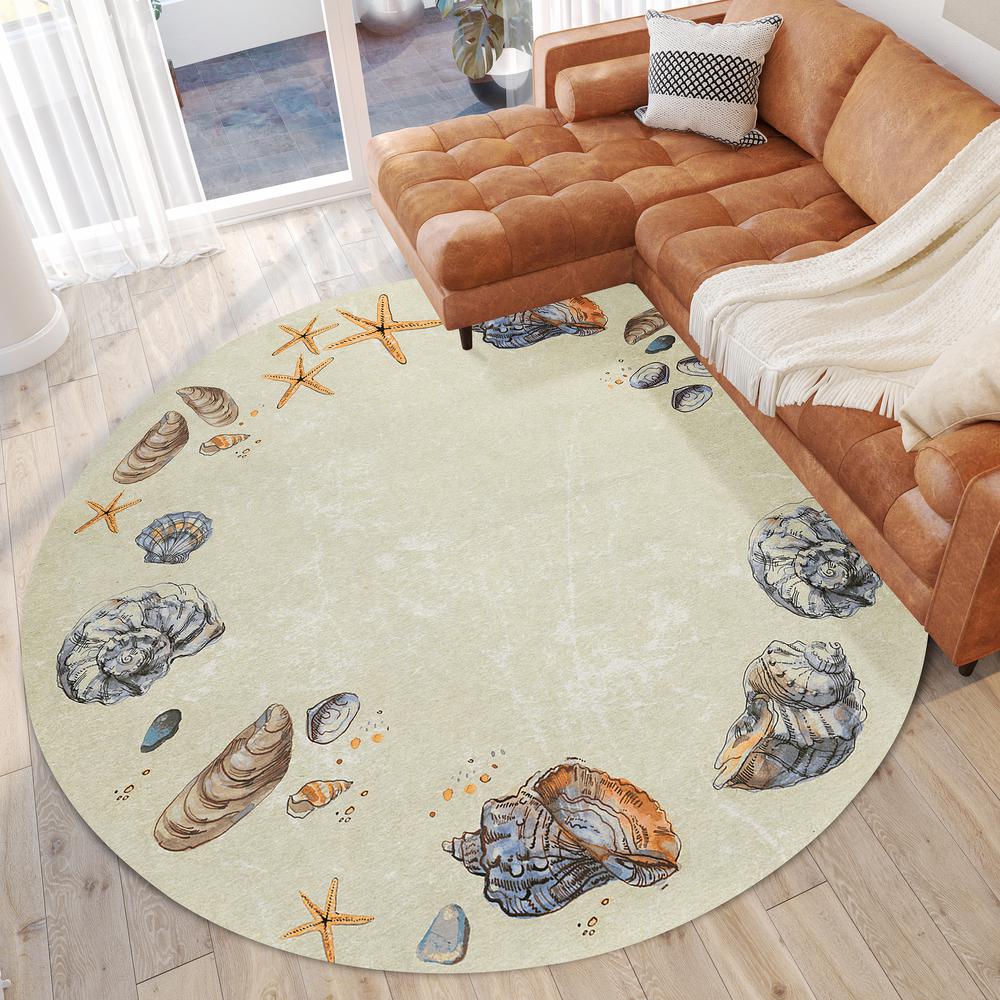 Indoor/Outdoor Surfside ASR39 Oyster Washable 8' x 8' Round Rug. Picture 2