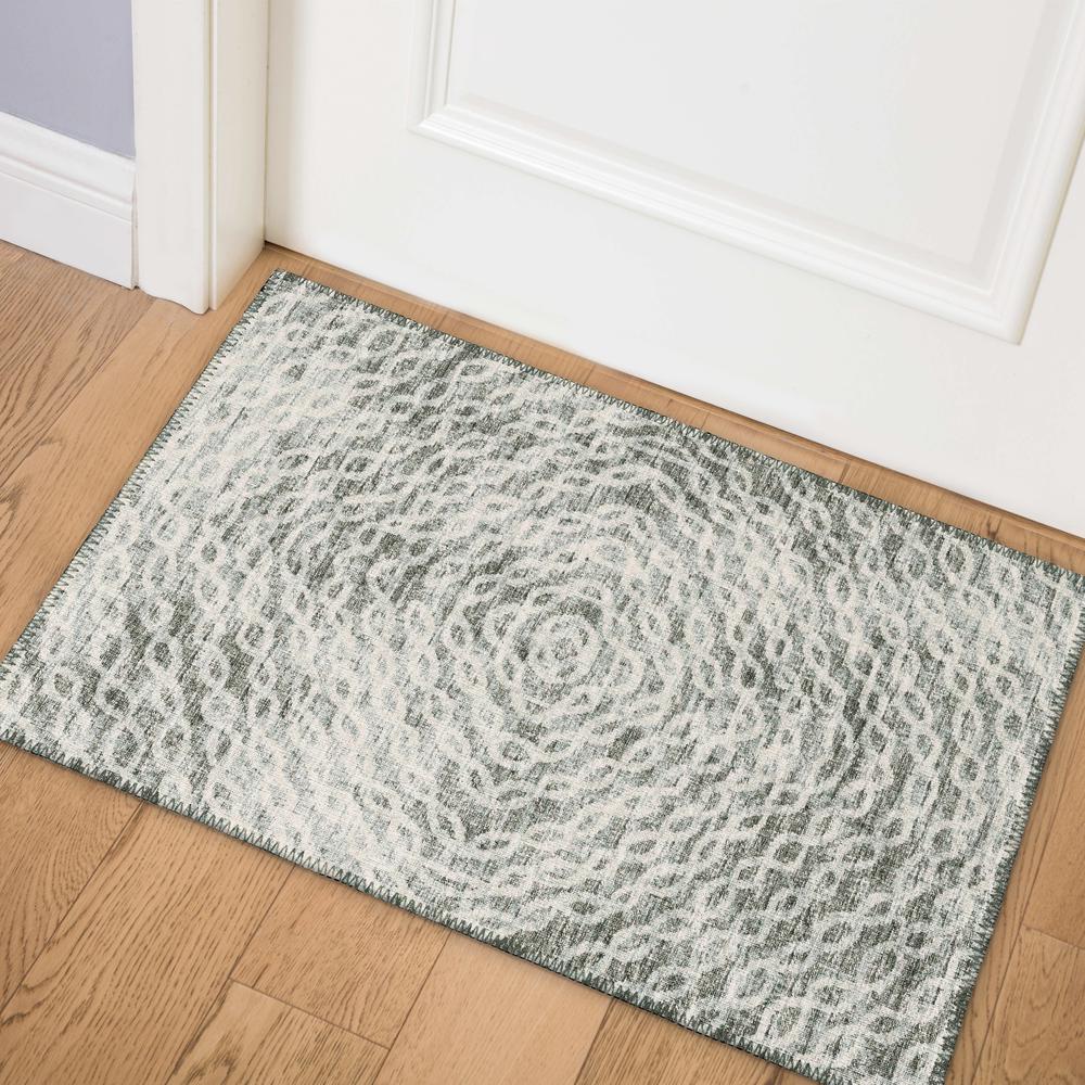 Bravado Ash Transitional Geometric 1'8" x 2'6" Accent Rug Ash ABV33. Picture 1