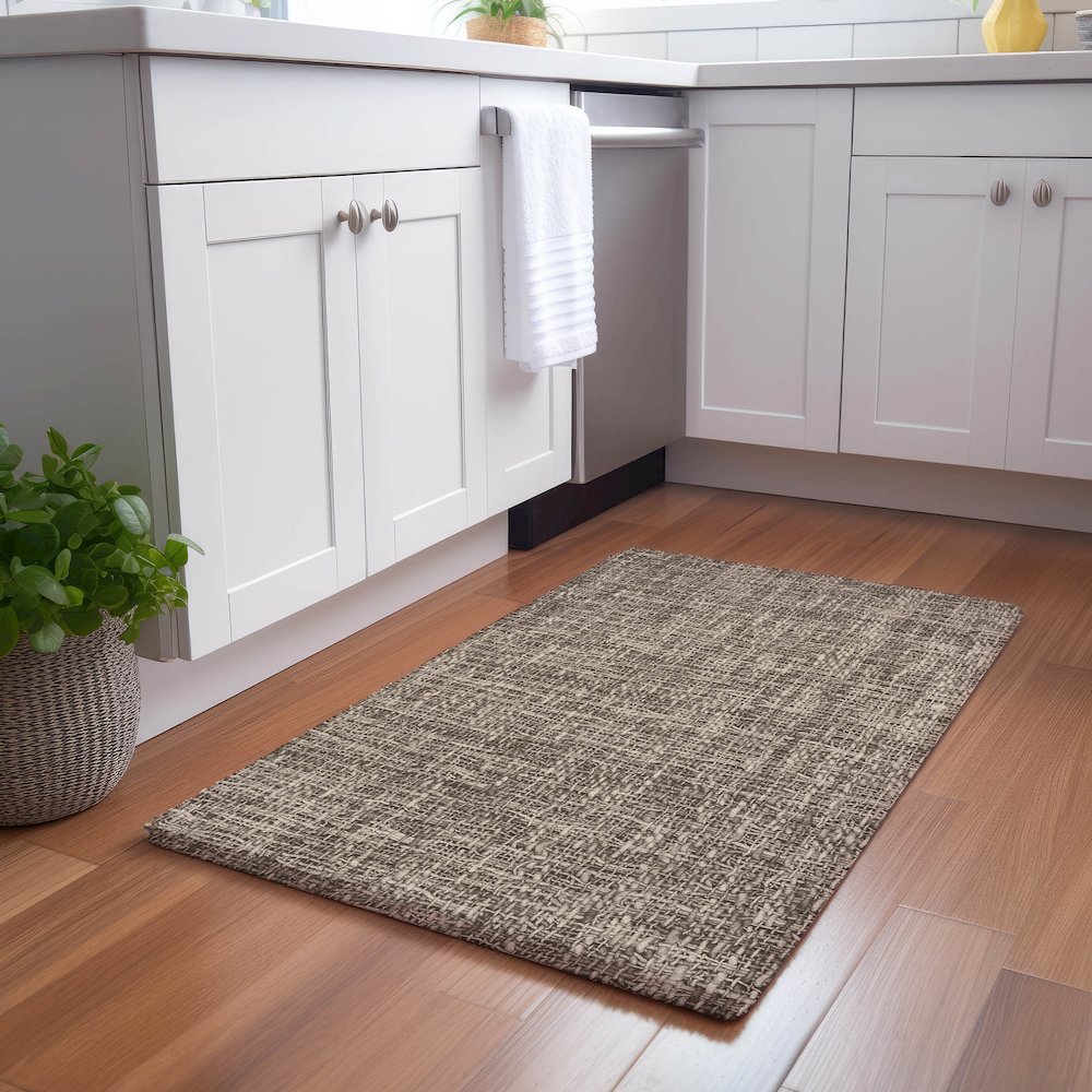Luxury Washable Voyage VY1 Brown 1'8" x 2'6" Rug. Picture 5