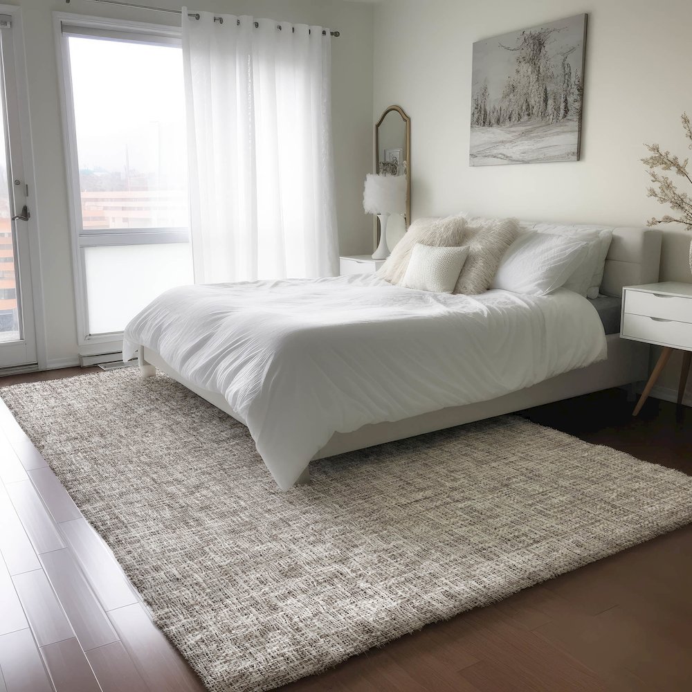 Luxury Washable Voyage VY1 Brown 2'6" x 3'10" Rug. Picture 5