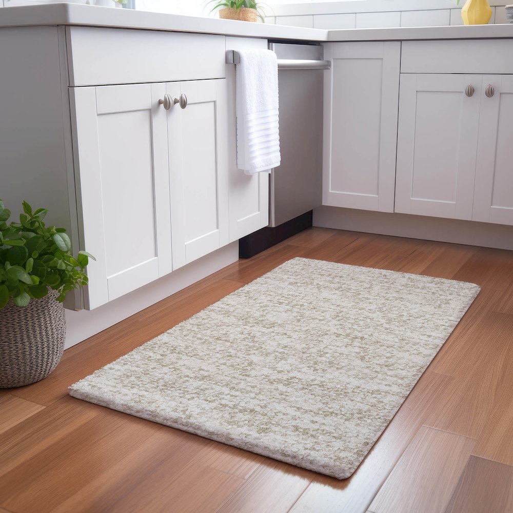 Luxury Washable Voyage VY2 Brown 1'8" x 2'6" Rug. Picture 5