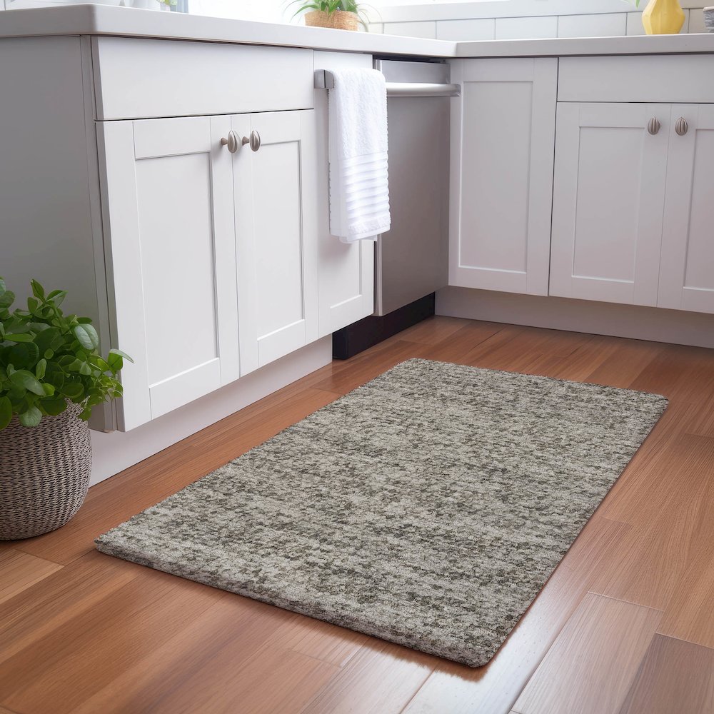 Luxury Washable Voyage VY2 Ivory 1'8" x 2'6" Rug. Picture 5