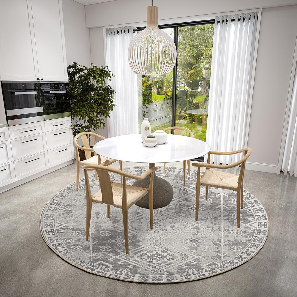 Brisbane BR2 Silver 8' x 8' Round Rug. Picture 2