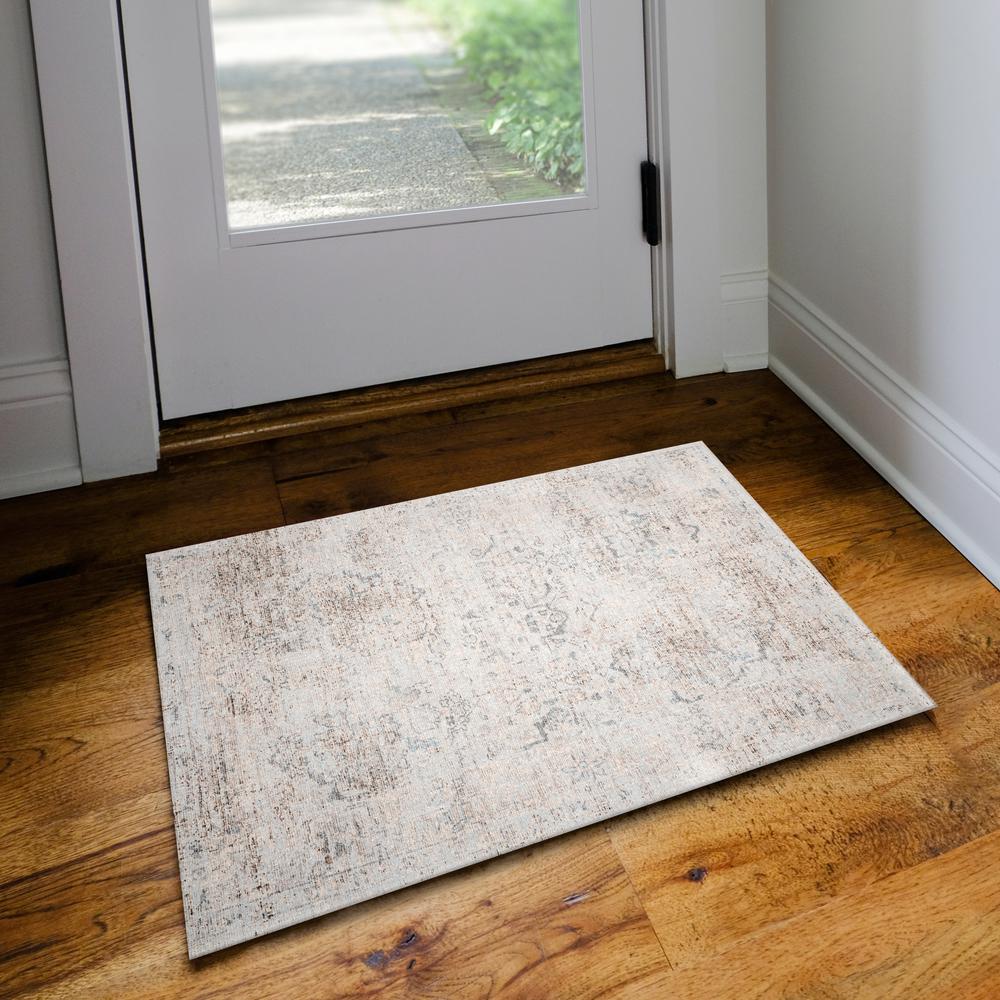 Jericho JC3 Pearl 2' x 3' Rug. Picture 2