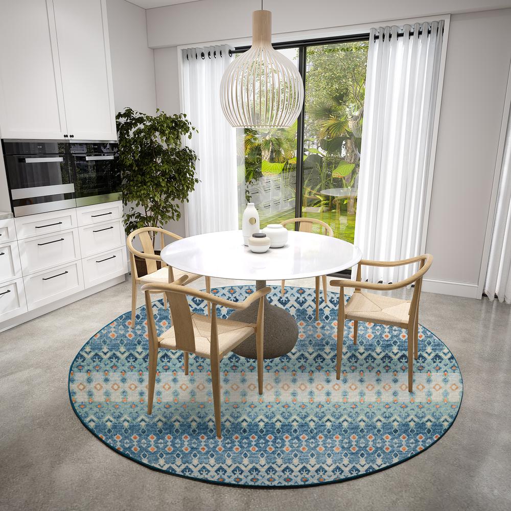 Brisbane BR1 Indigo 8' x 8' Round Rug. Picture 2