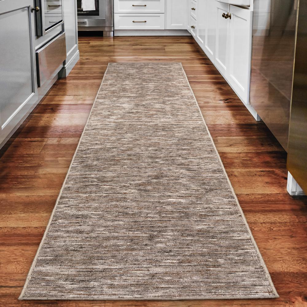 Arcata AC1 Mocha 2'3" x 7'6" Runner Rug. Picture 2