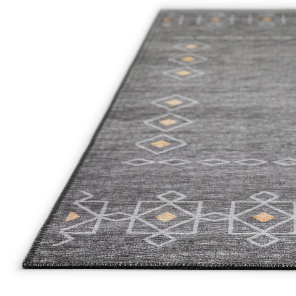 Yuma Gray Transitional Southwest 1'8" x 2'6" Accent Rug Gray AYU33. Picture 3