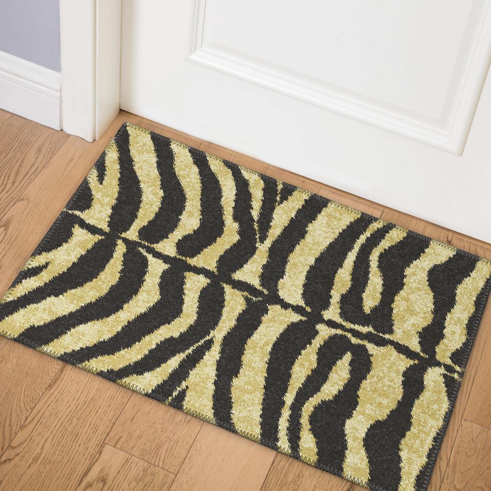 Safari Gilded Animal Animal Print 1'8" x 2'6" Accent Rug Gilded ASF31. Picture 1