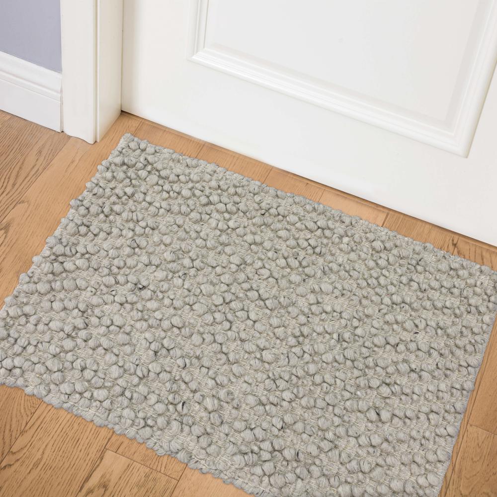 Gorbea GR1 Silver 2' x 3' Rug. Picture 2