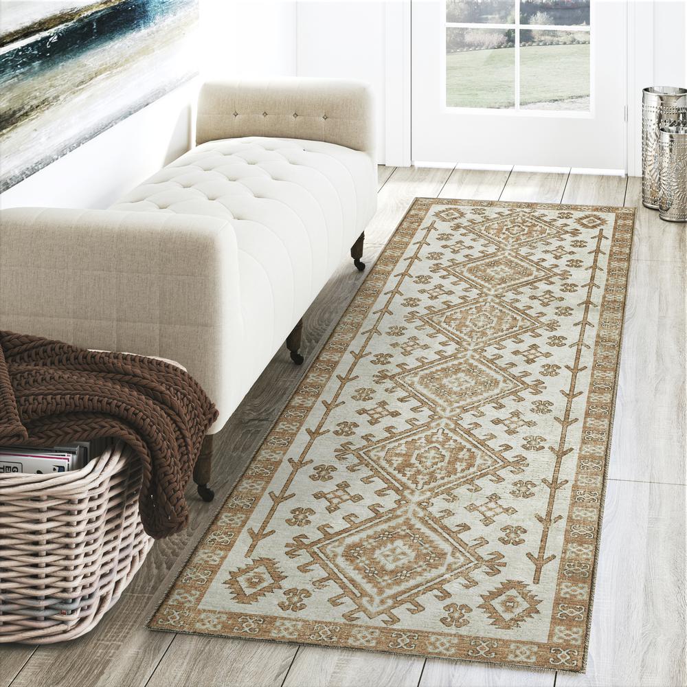 Brisbane BR2 Ivory 2'3" x 7'6" Runner Rug. Picture 2
