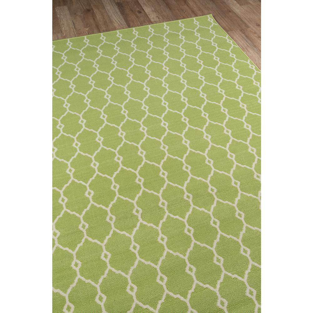 Contemporary Rectangle Area Rug, Green, 2'3" X 4'6". Picture 2