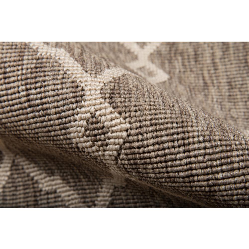 Contemporary Rectangle Area Rug, Taupe, 2'3" X 4'6". Picture 4