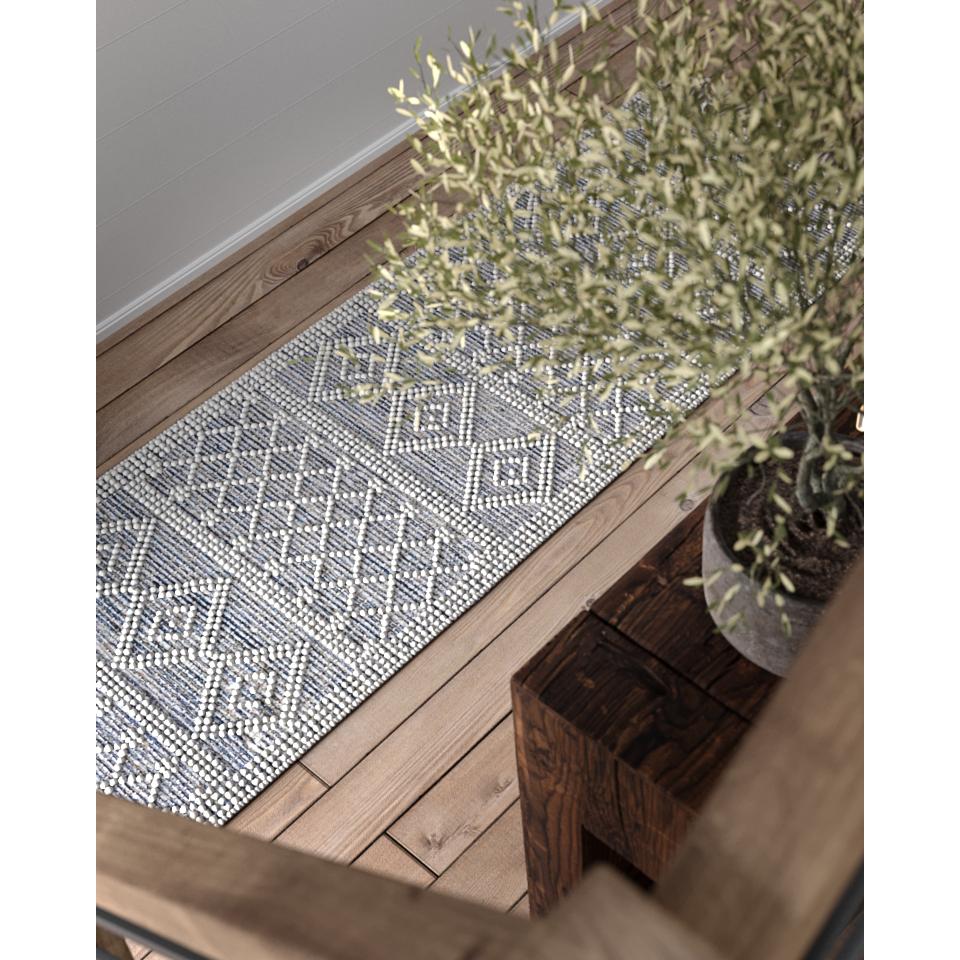 Contemporary Rectangle Area Rug, Blue, 2' X 3'. Picture 8