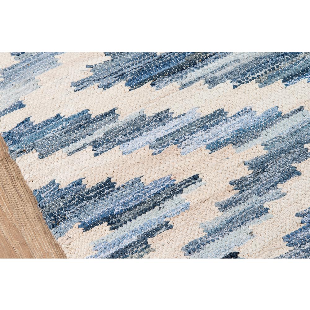 Contemporary Runner Area Rug, Blue, 2'3" X 8' Runner. Picture 3