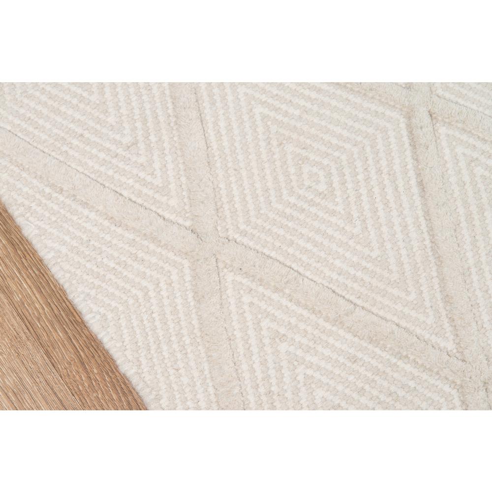 Modern Rectangle Area Rug, Beige, 3'9" X 5'9". Picture 3