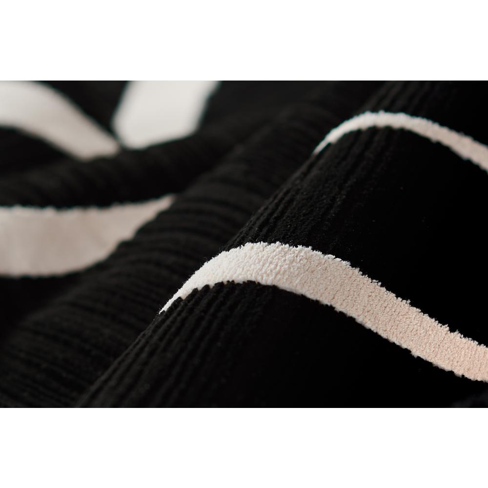 Contemporary Runner Area Rug, Black, 2'3" X 7'6" Runner. Picture 4