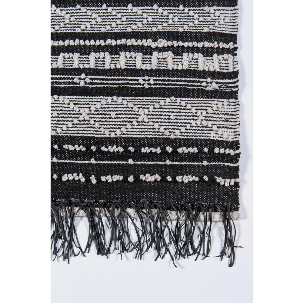 Contemporary Rectangle Area Rug, Black, 3'9" X 5'9". Picture 3