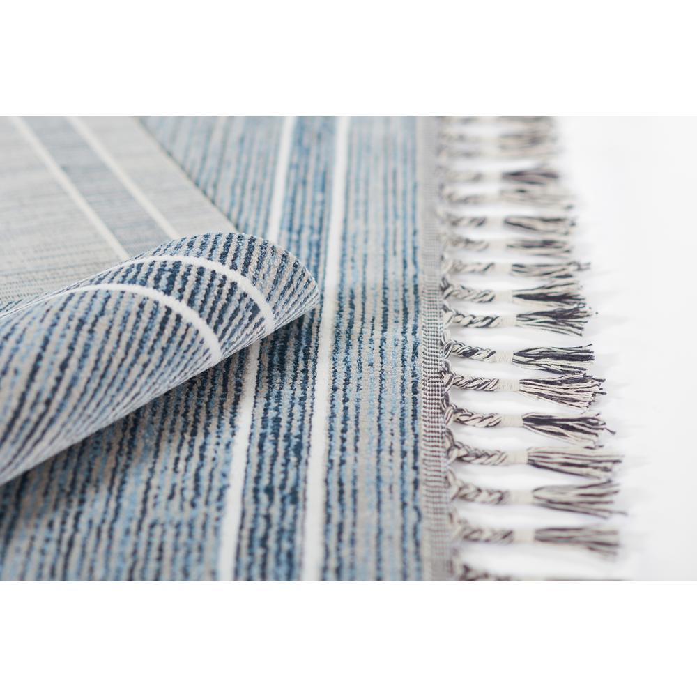 Contemporary Rectangle Area Rug, Blue, 5'3" X 7'6". Picture 9