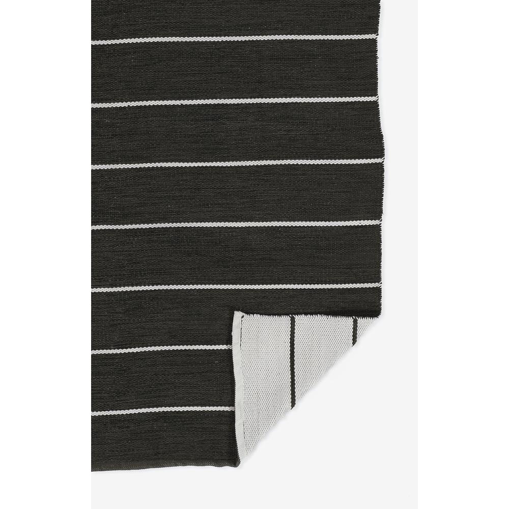 Contemporary Rectangle Area Rug, Black, 2' X 3'. Picture 3
