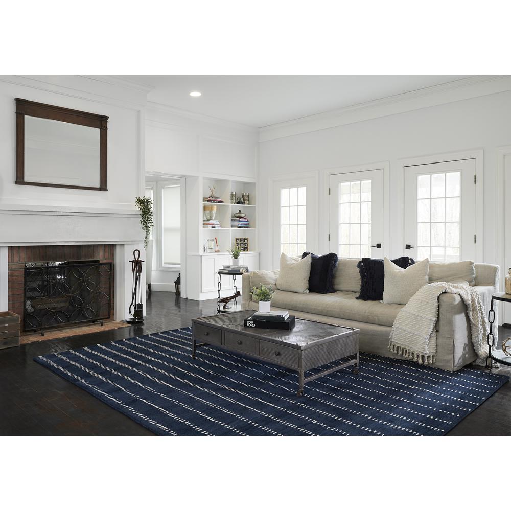 Contemporary Runner Area Rug, Navy, 2'6" X 8' Runner. Picture 10