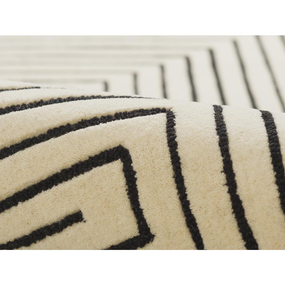 Contemporary Runner Area Rug, White, 2'6" X 8' Runner. Picture 4