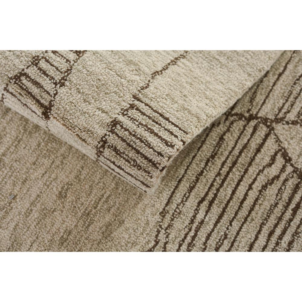 Contemporary Runner Area Rug, Grey, 2'3" X 8' Runner. Picture 7