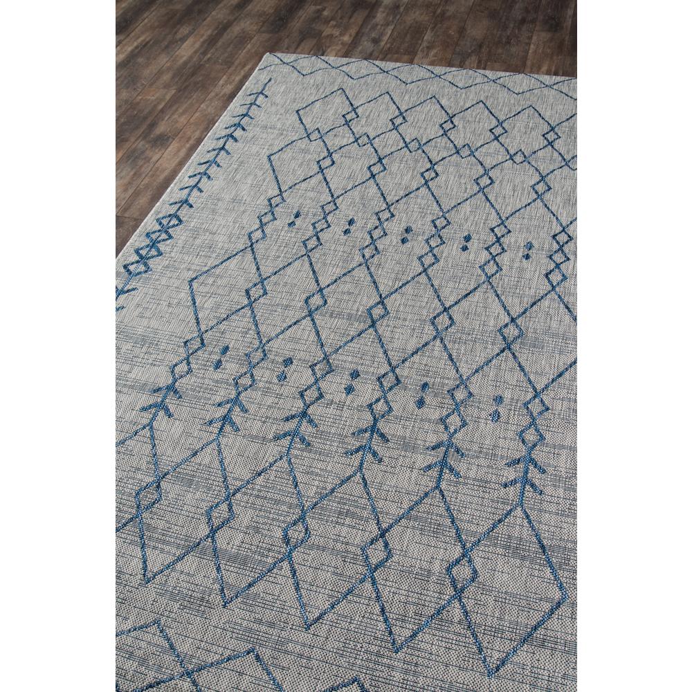 Contemporary Runner Area Rug, Grey, 2'7" X 7'6" Runner. Picture 2