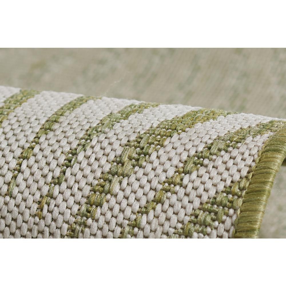 Transitional Runner Area Rug, Green, 2' X 6' Runner. Picture 4