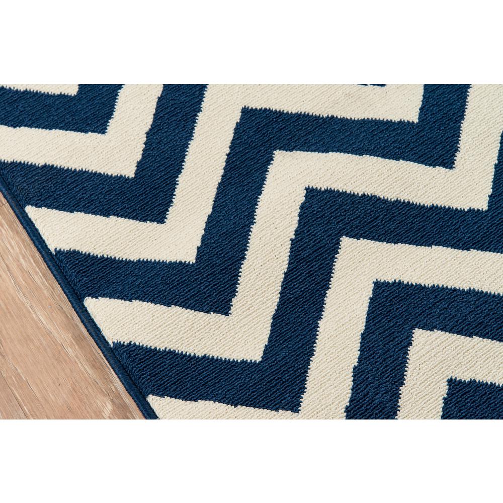 Contemporary Runner Area Rug, Navy, 2'3" X 7'6" Runner. Picture 3