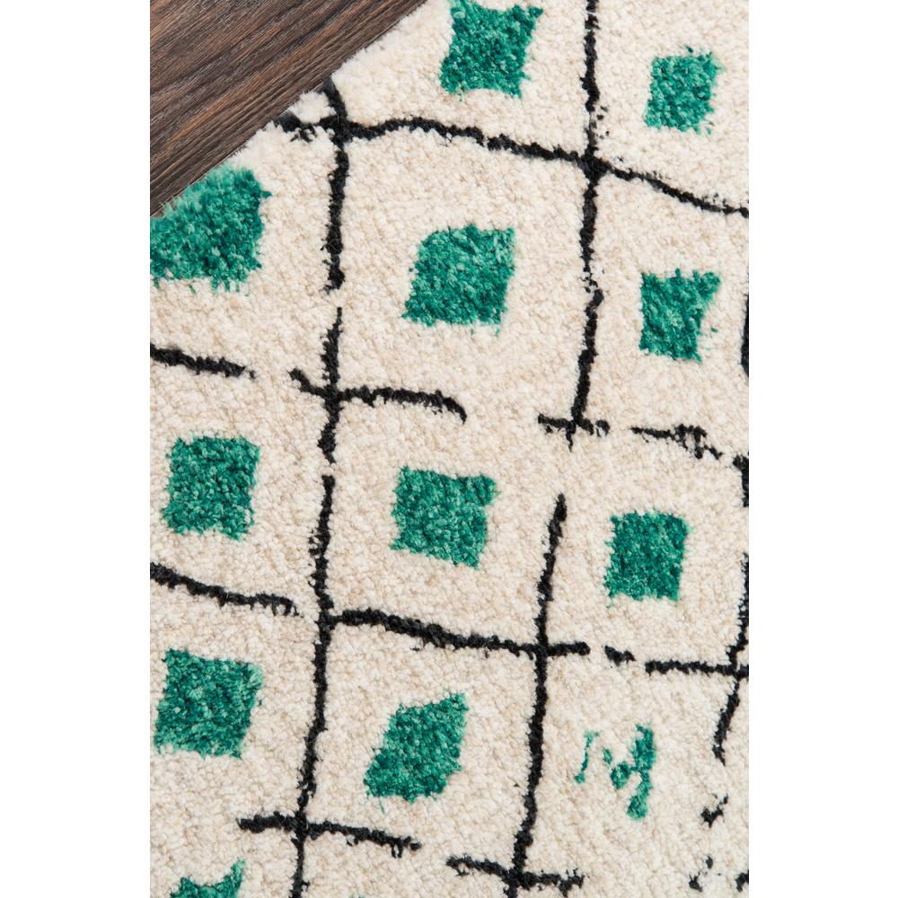 Modern Rectangle Area Rug, Green, 5' X 7'6". Picture 3