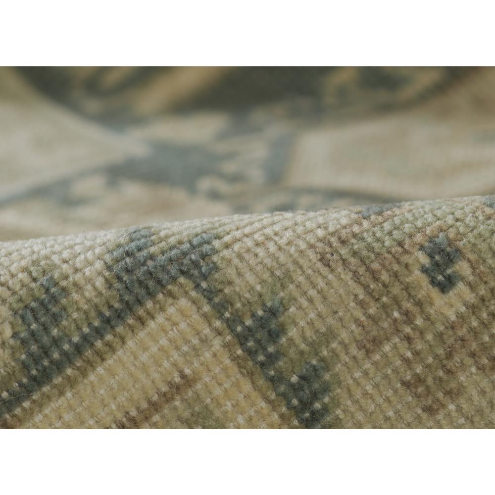 Traditional Rectangle Area Rug, Green, 5'6" X 8'6". Picture 4